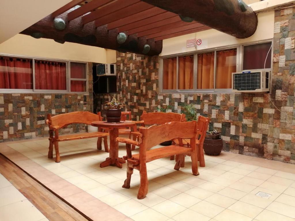 Hotel Asuncion Laoag Dış mekan fotoğraf
