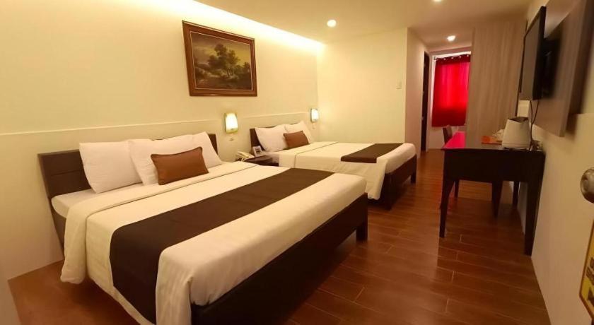 Hotel Asuncion Laoag Dış mekan fotoğraf